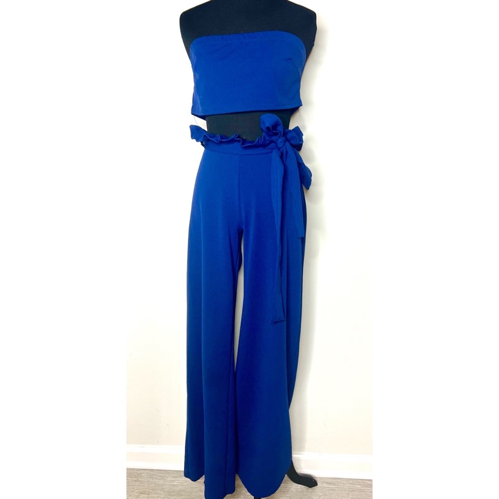2 piece pants set, new, perfect for any occasion, can be worn with flats n heels